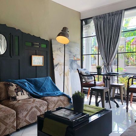 Argya Guesthouse Yogyakarta Kültér fotó