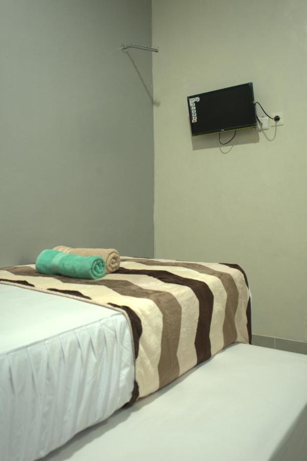 Argya Guesthouse Yogyakarta Kültér fotó