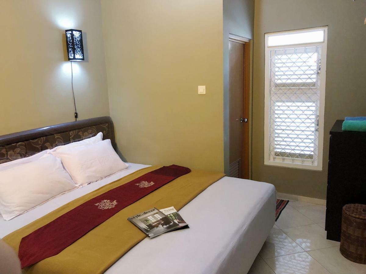 Argya Guesthouse Yogyakarta Kültér fotó