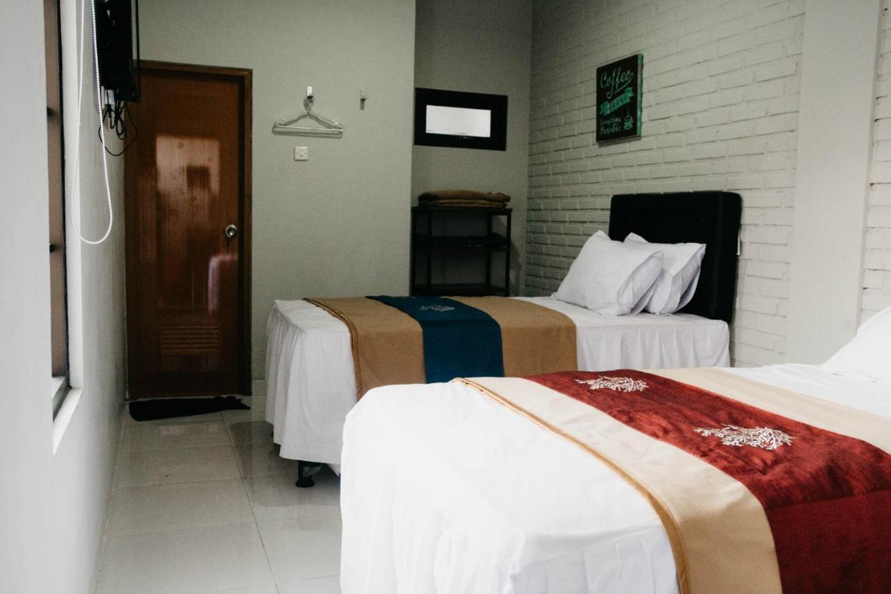 Argya Guesthouse Yogyakarta Kültér fotó